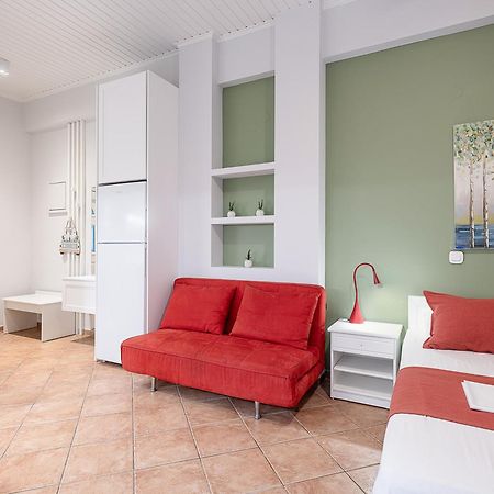Elena Seafront Luxury Apartments Almirída Kültér fotó