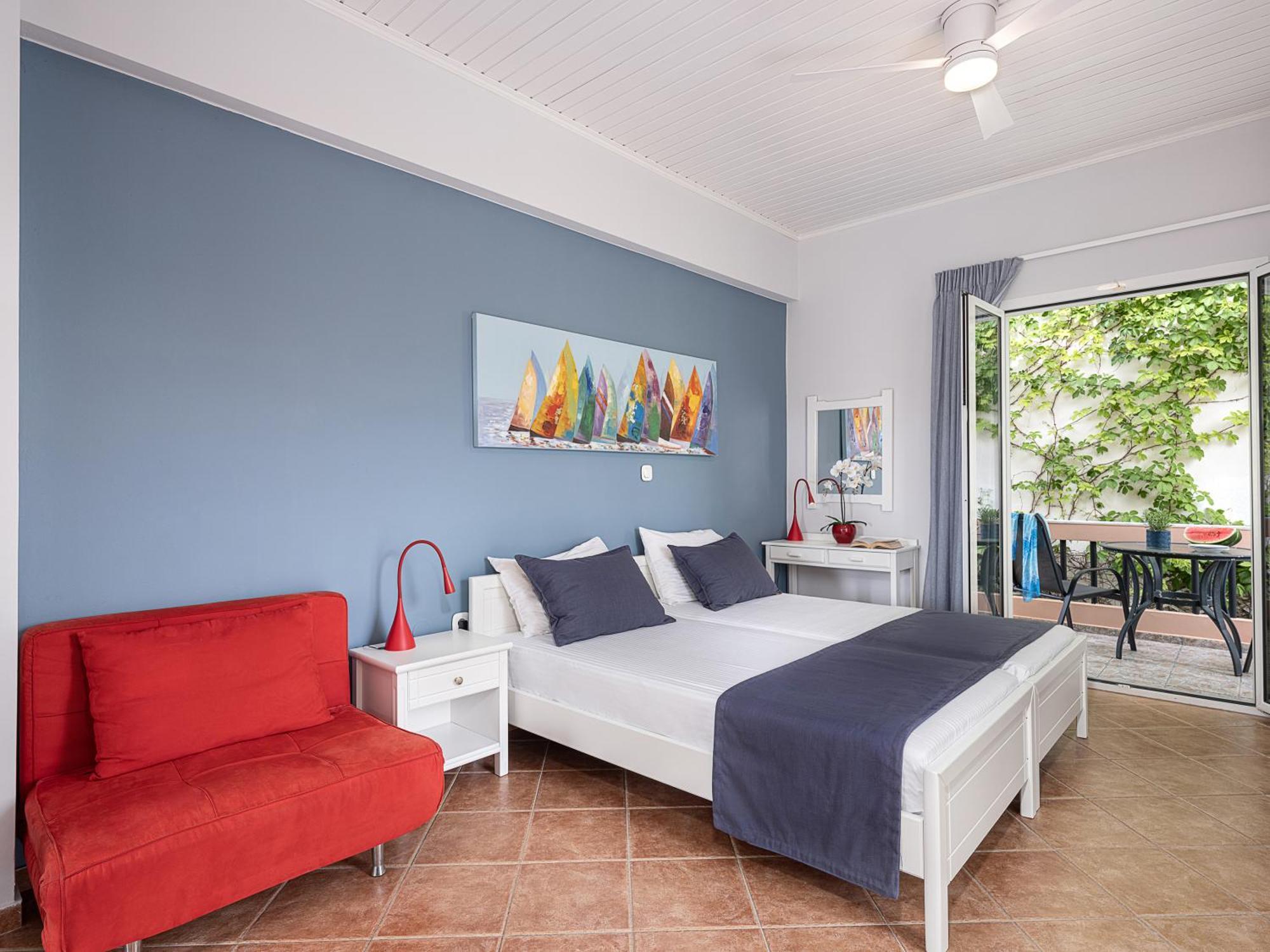 Elena Seafront Luxury Apartments Almirída Szoba fotó