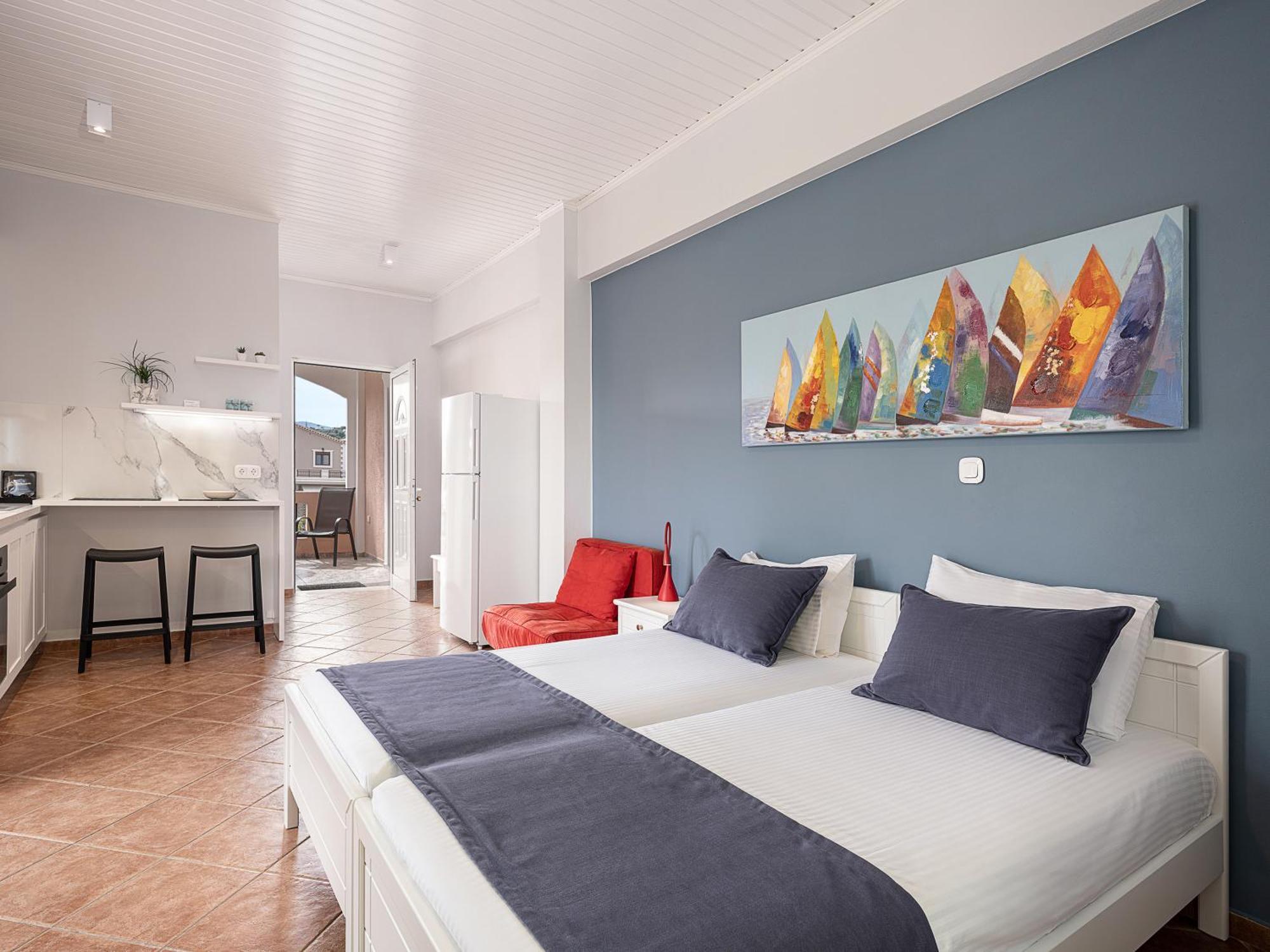 Elena Seafront Luxury Apartments Almirída Szoba fotó