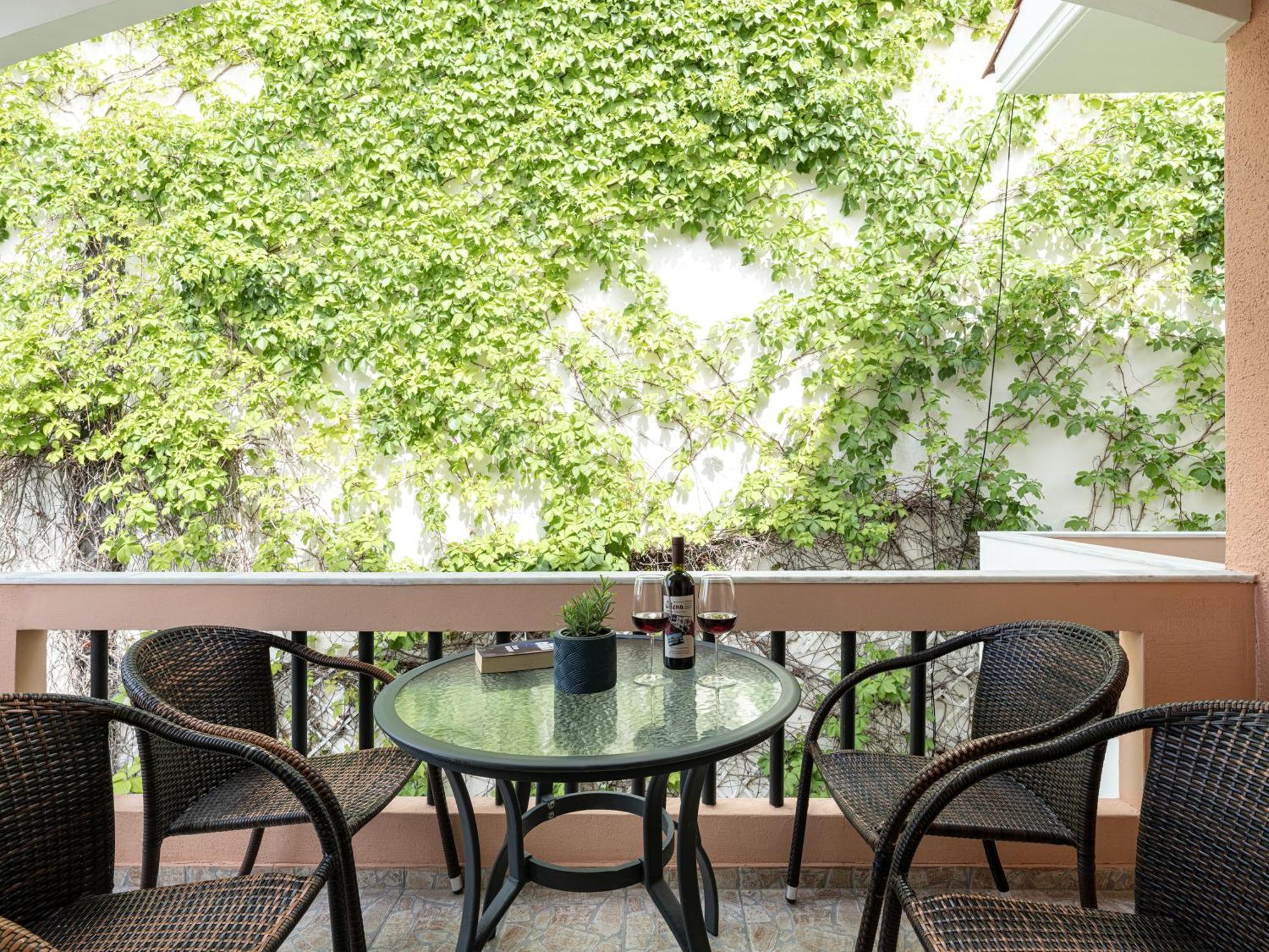 Elena Seafront Luxury Apartments Almirída Szoba fotó