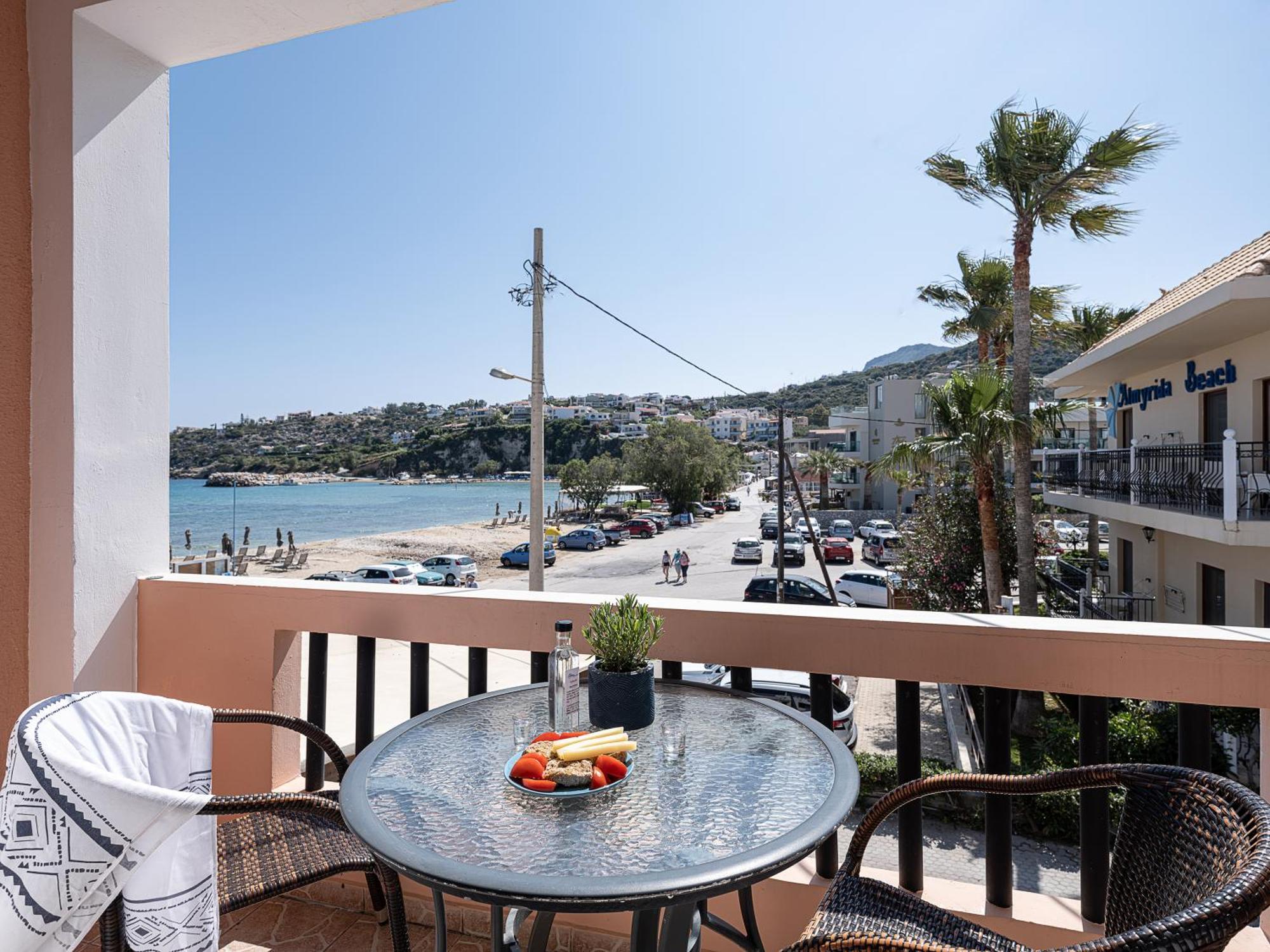 Elena Seafront Luxury Apartments Almirída Kültér fotó